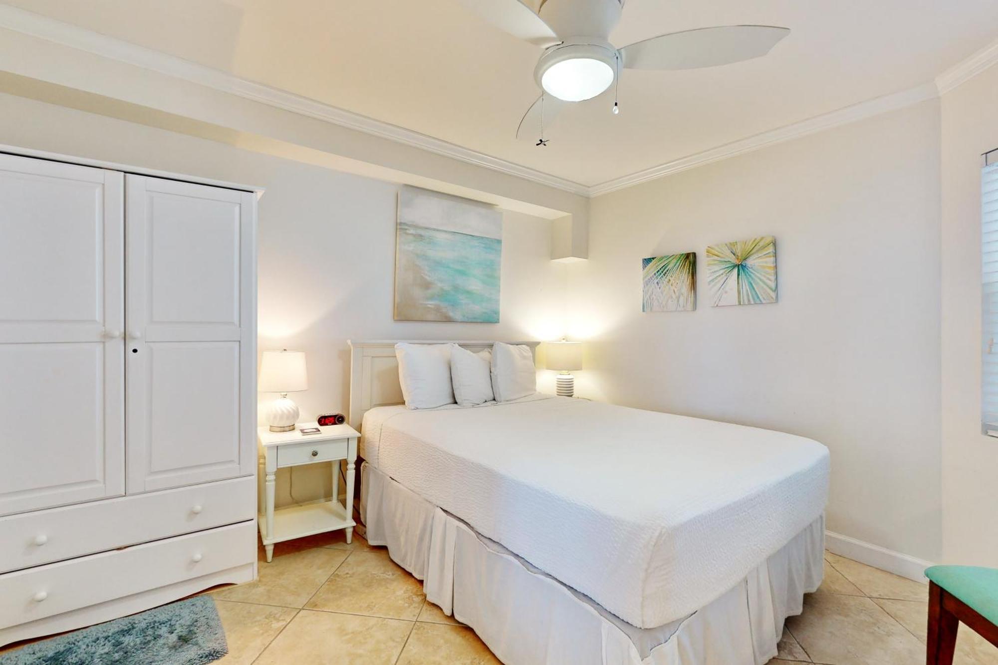Apartment Seaspray East E0122